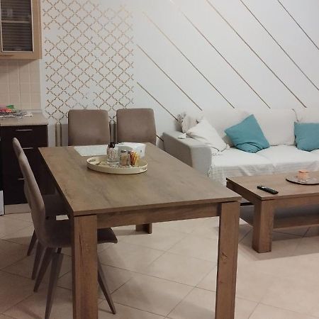 V2 Lux Apartment Alexandroupoli Exterior foto